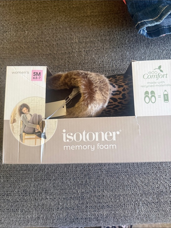isotoner Other - isotoner Leopard Print Memory Foam Slippers with Faux Fur Trim - Brown